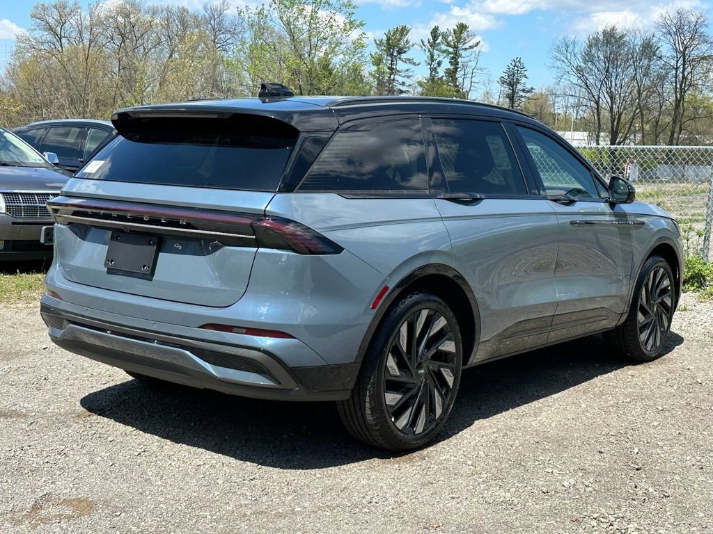 New 2026 Lincoln Nautilus Reserve w/ Jet Appearance Package AWD/4WD image 32