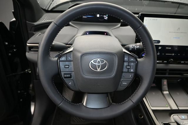 Used 2026 Toyota bZ FWD image 5