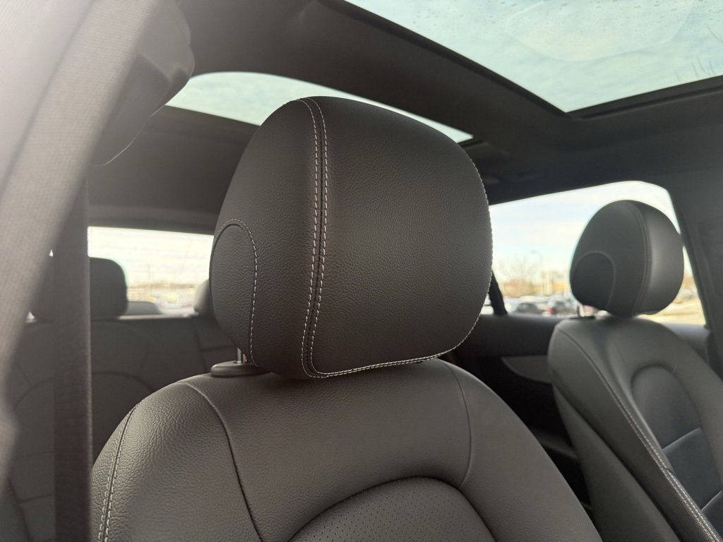 Used 2017 Mercedes-Benz GLC 300 4MATIC image 15