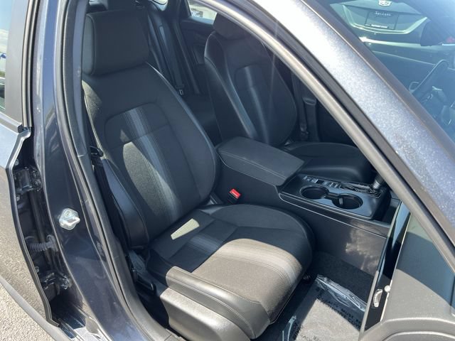 Used 2025 Honda Civic Sport image 26