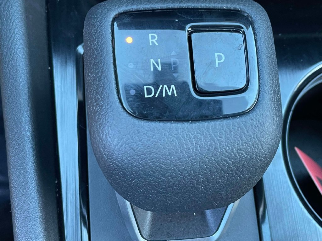 Used 2023 Nissan Rogue SV FWD image 28