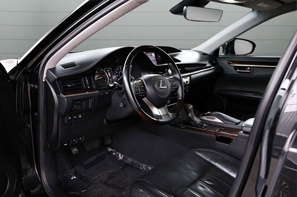 Used 2016 Lexus ES 350 image 42