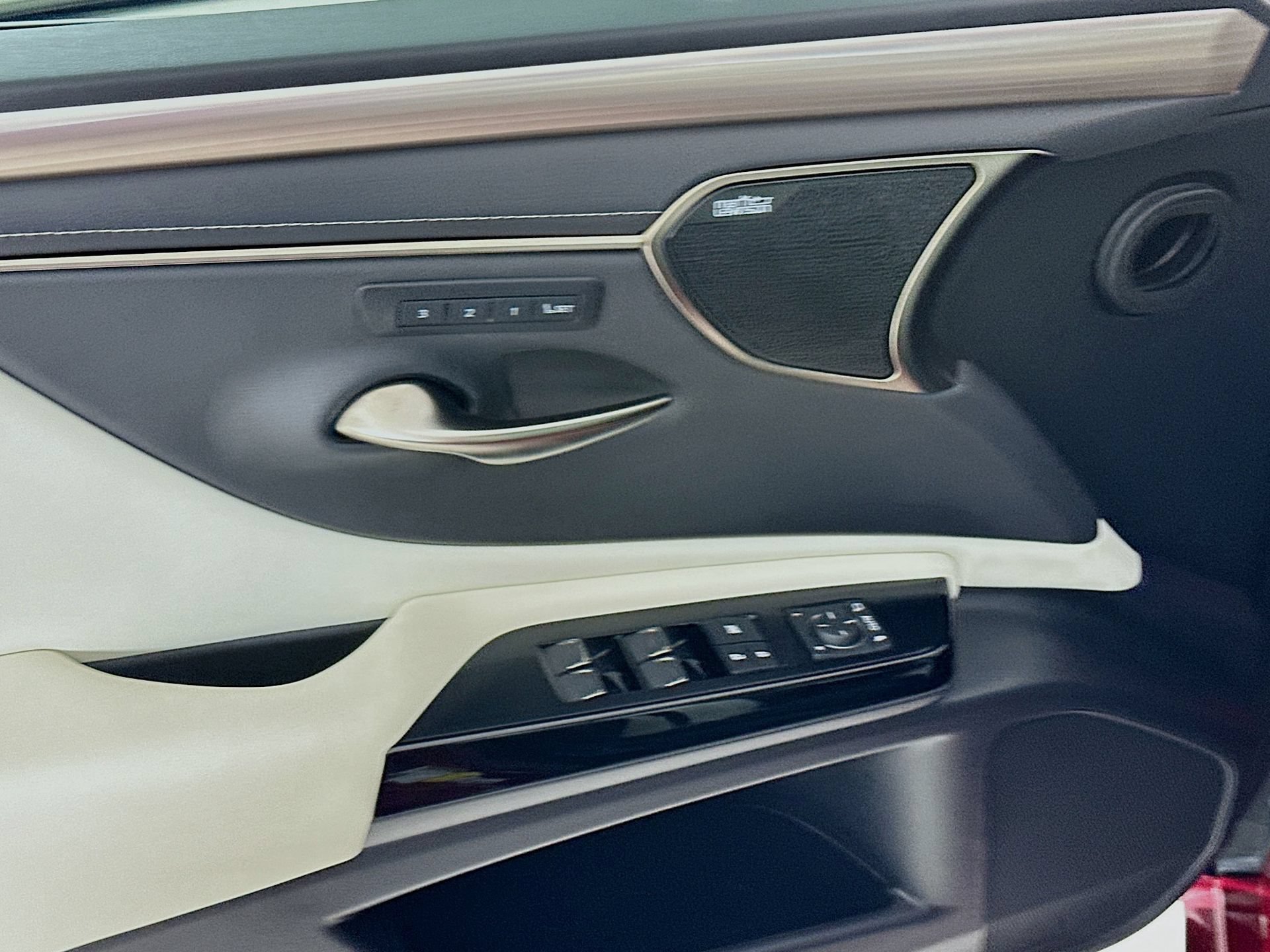 Used 2022 Lexus ES 350 F Sport FWD image 19