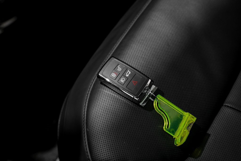 Used 2024 Land Rover Range Rover SE image 56