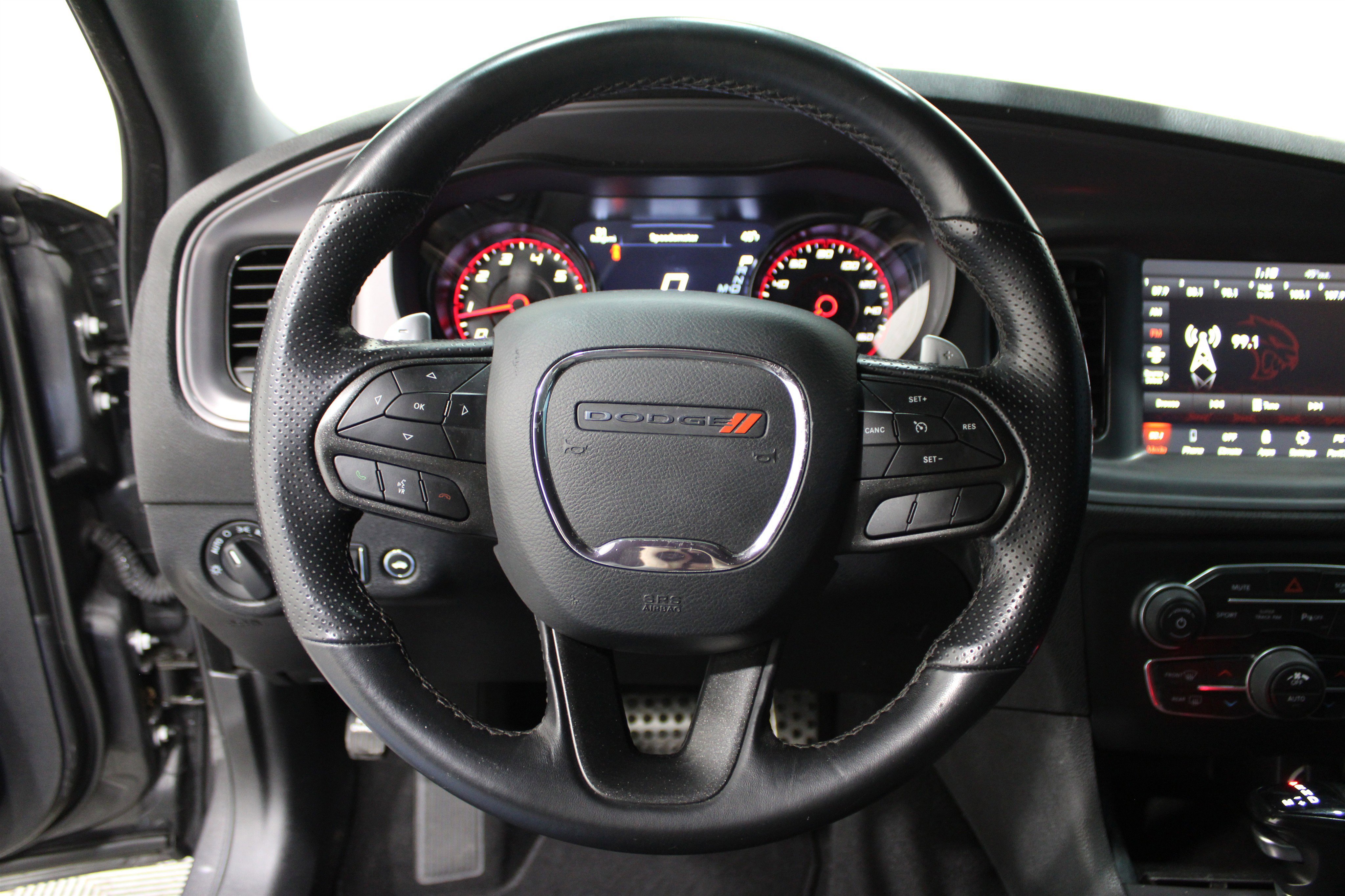 Used 2023 Dodge Charger R/T w/ Blacktop Package image 8