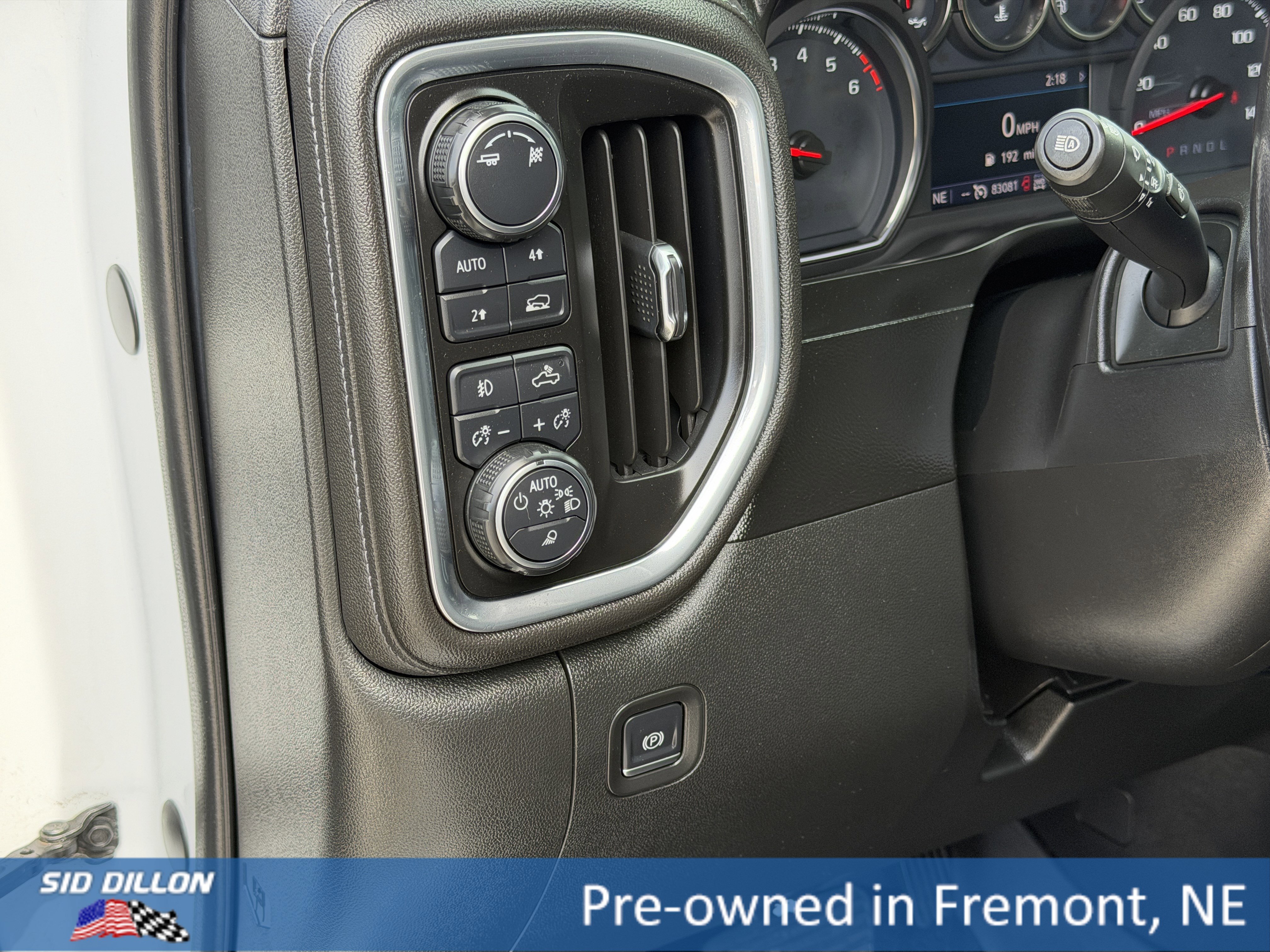 Used 2019 Chevrolet Silverado 1500 LTZ w/ LTZ Premium Package AWD/4WD image 16