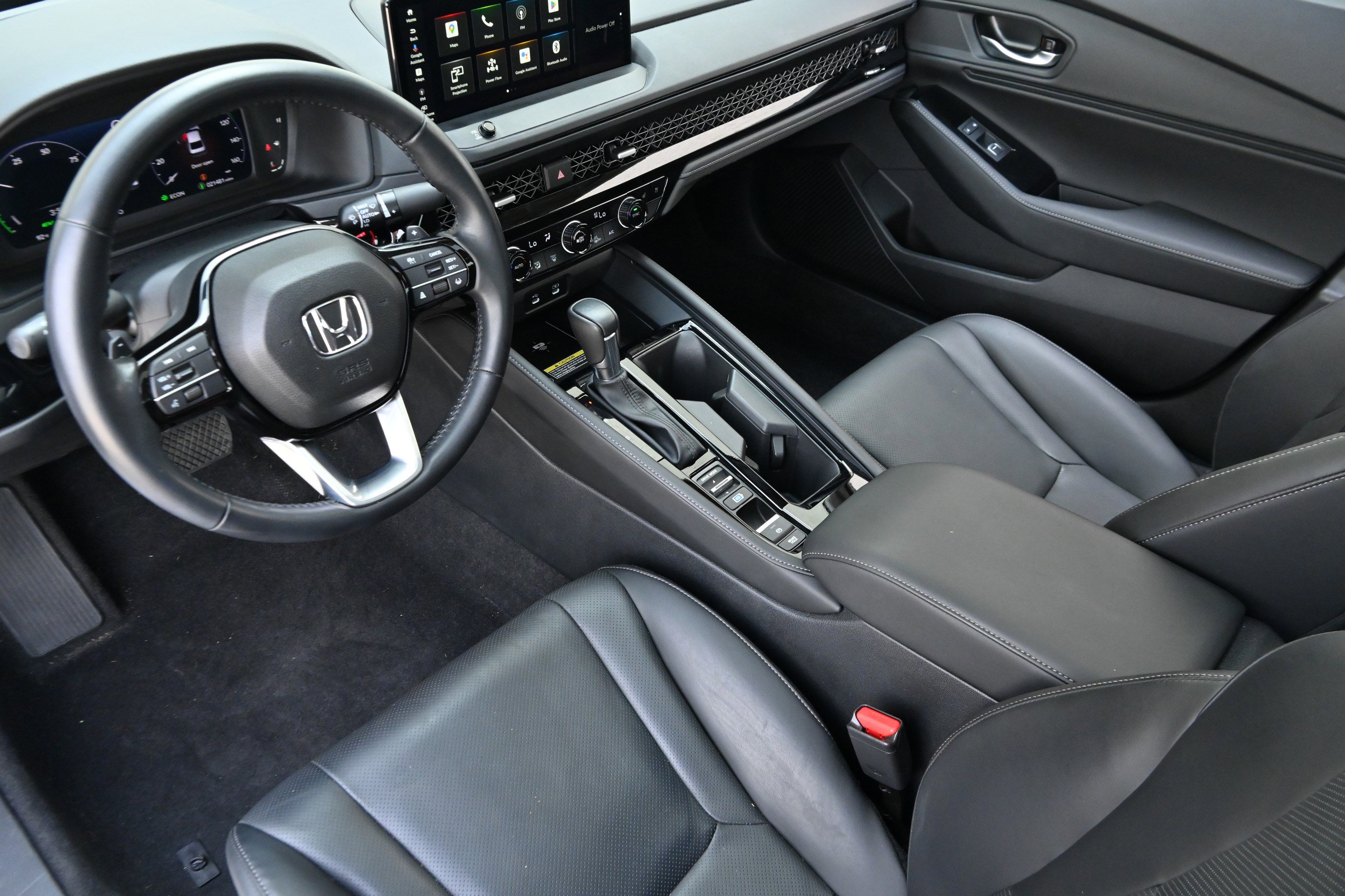 Used 2024 Honda Accord Touring image 14