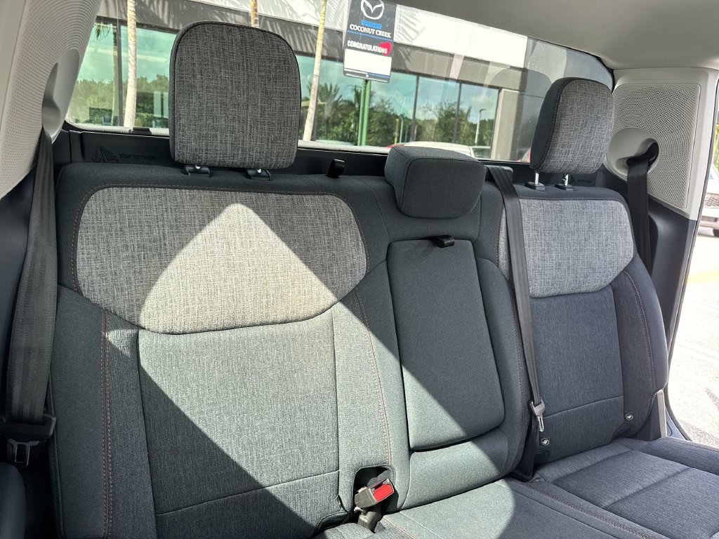Used 2022 Ford Maverick XLT FWD image 46