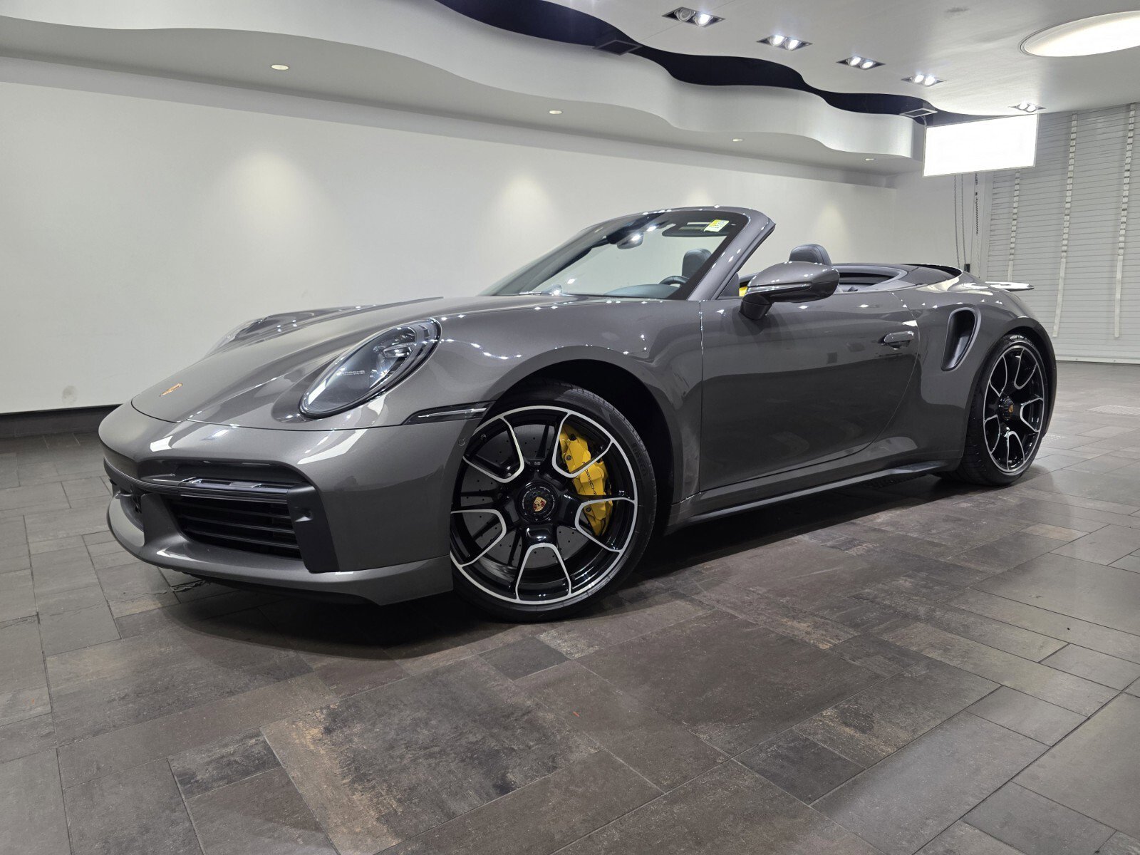 Used 2023 Porsche 911 Turbo S image 1