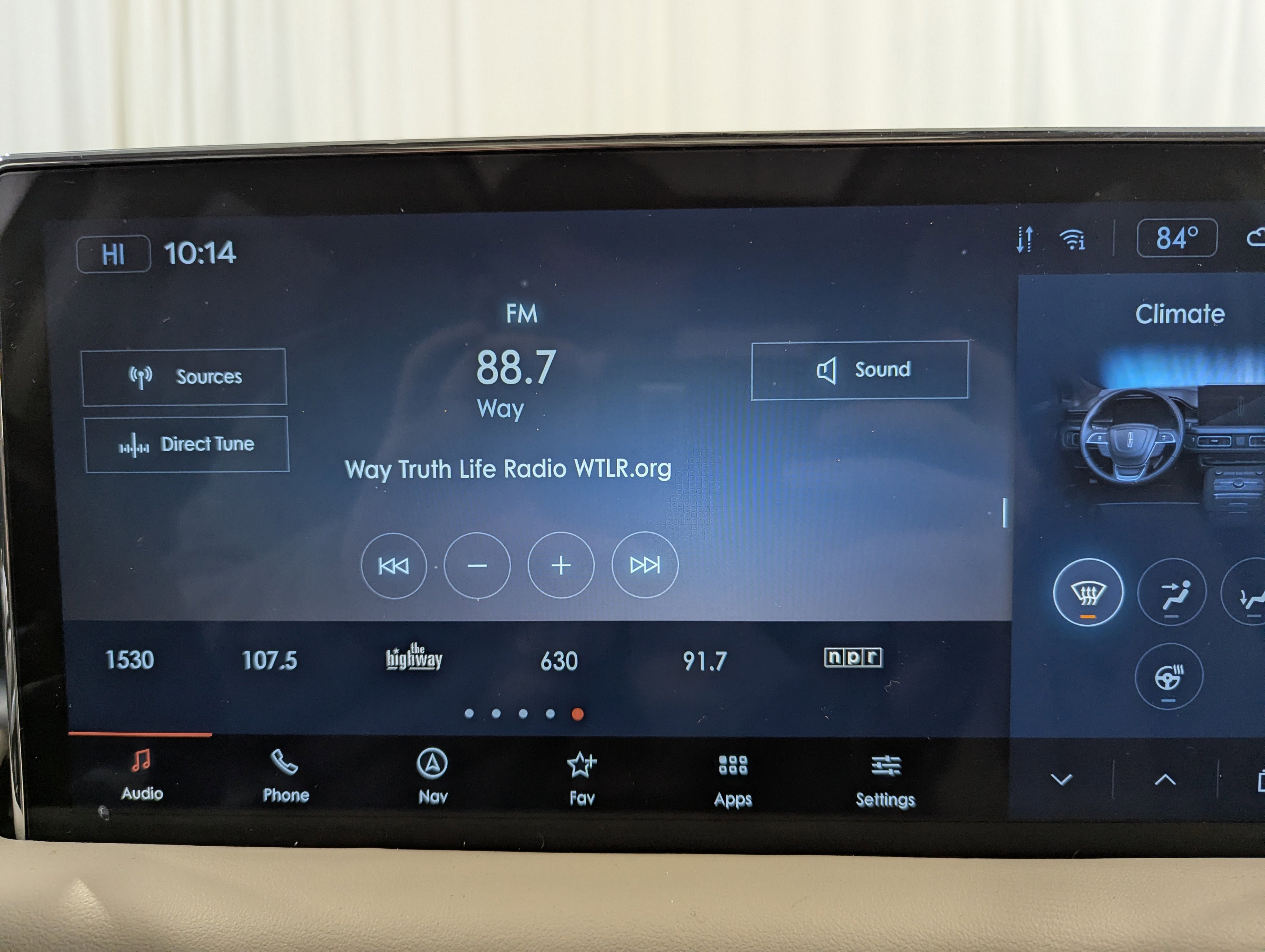 Used 2023 Lincoln Nautilus Reserve AWD/4WD image 26