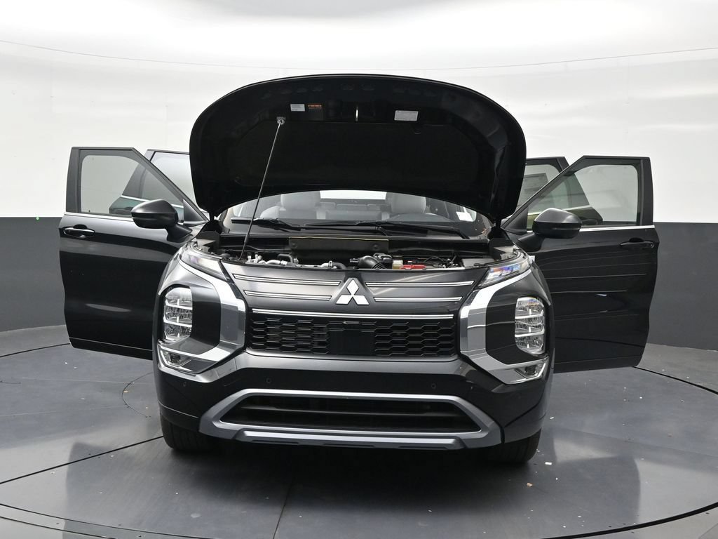 New 2026 Mitsubishi Outlander SE FWD image 33