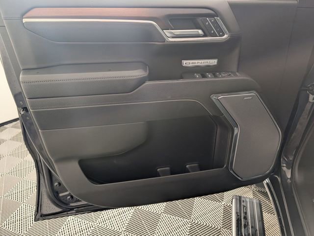 Used 2024 GMC Sierra 1500 Denali w/ Denali Reserve Package image 10