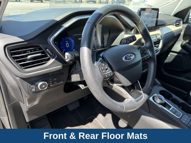Used 2021 Ford Escape Titanium w/ Titanium Elite Package AWD/4WD image 12