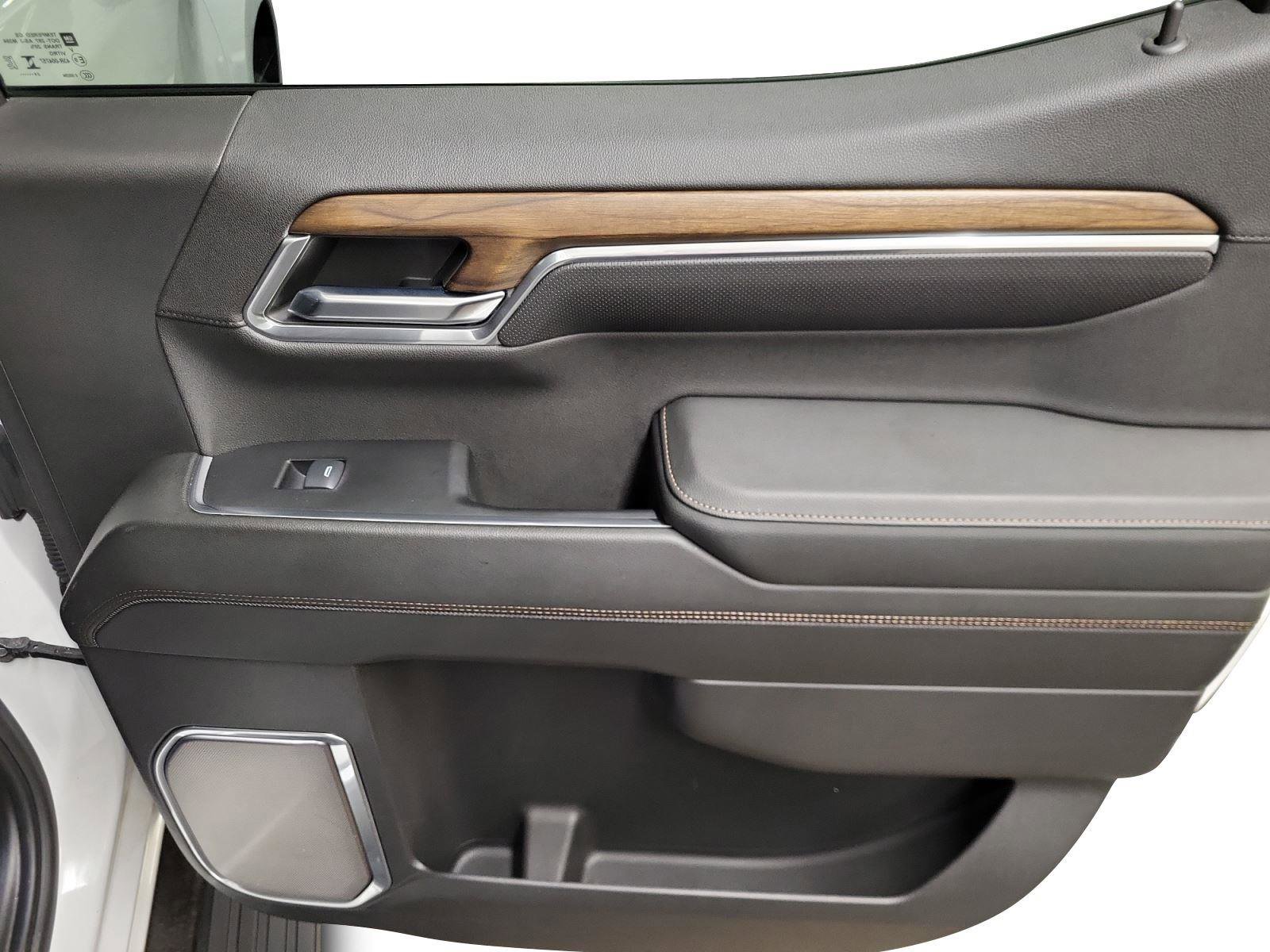 Used 2024 Chevrolet Silverado 1500 High Country w/ High Country Premium Package image 23