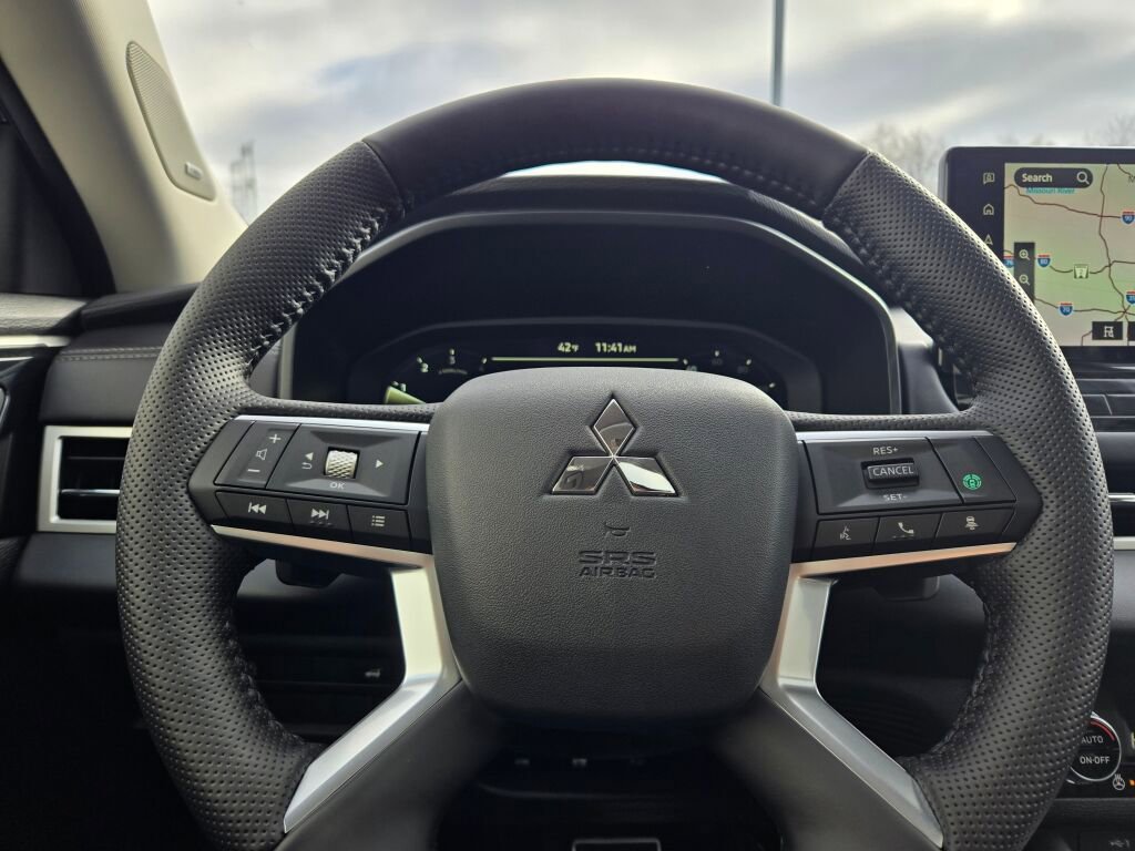 New 2026 Mitsubishi Outlander SEL AWD/4WD image 33