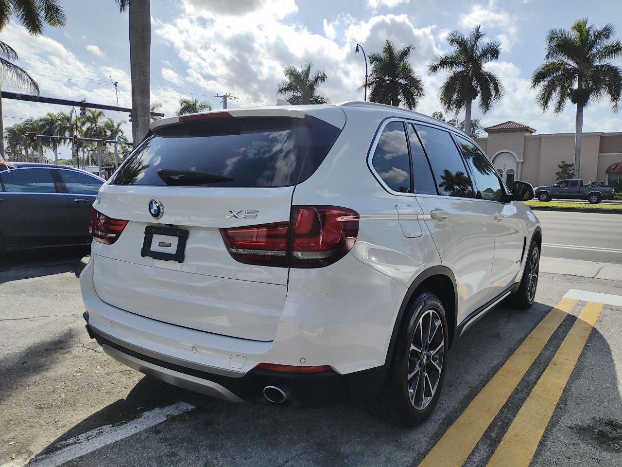 Used 2017 BMW X5 xDrive35i AWD/4WD image 9
