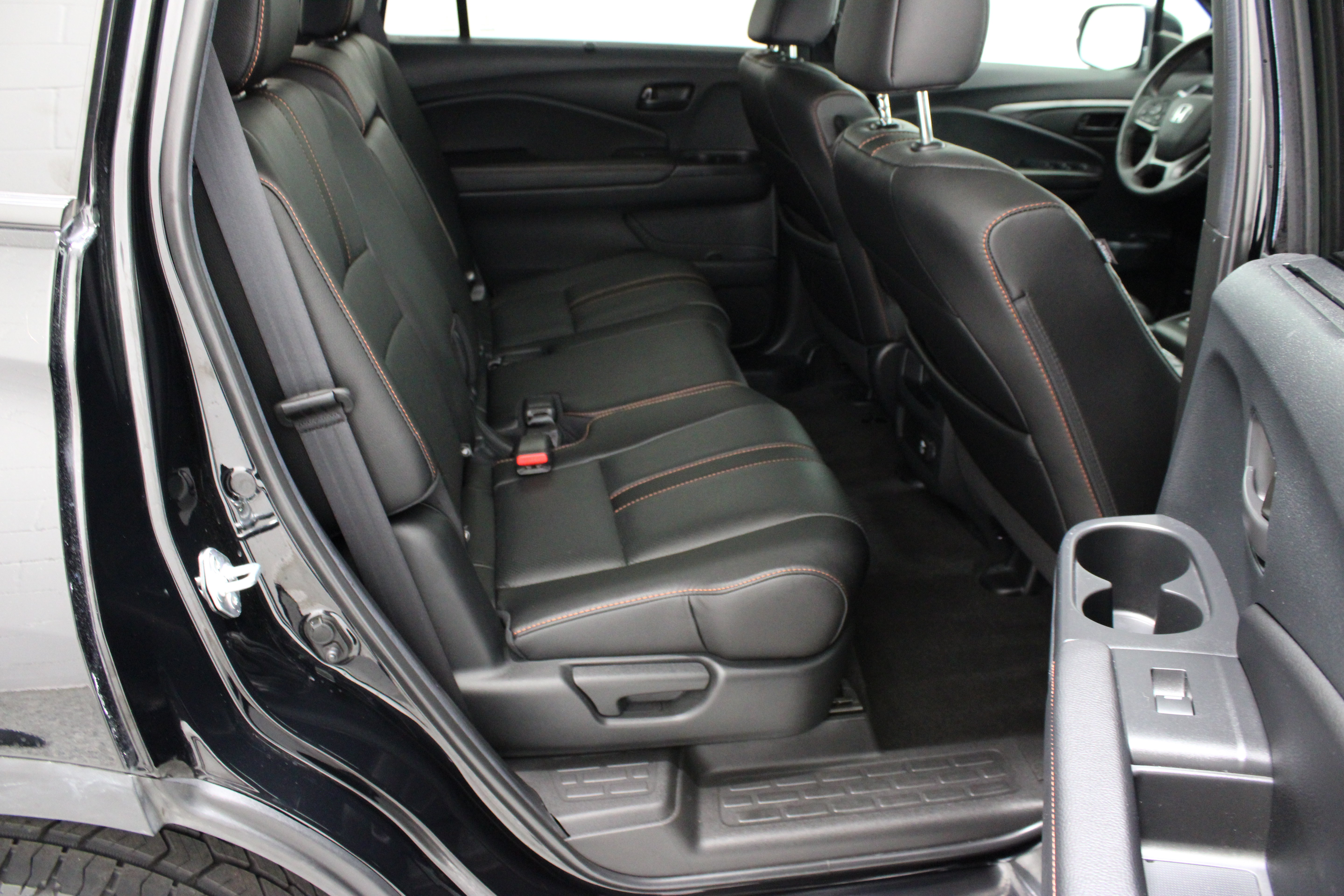 Used 2022 Honda Passport TrailSport image 36
