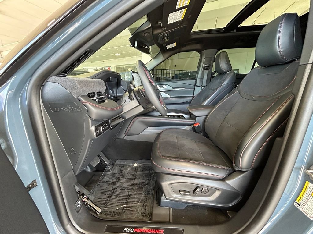 Used 2025 Ford Explorer ST w/ Sun And Sound Package AWD/4WD image 11