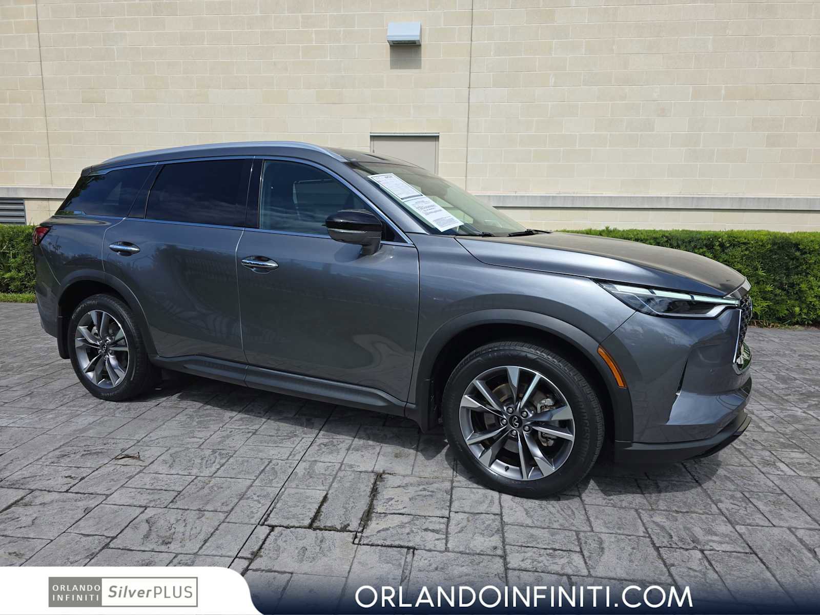 Used 2024 INFINITI QX60 Luxe w/ Performance Audio Package