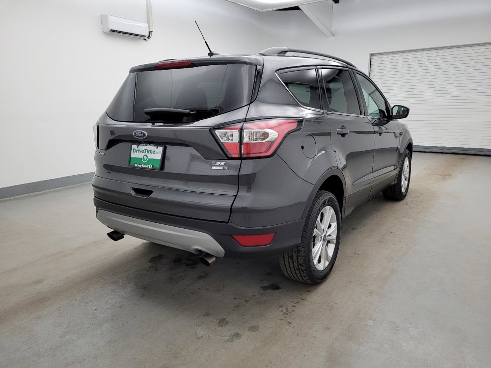 Used 2018 Ford Escape SE image 9
