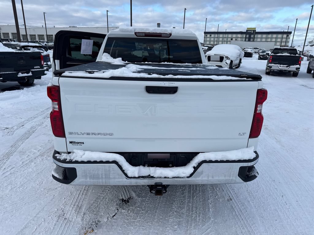 Used 2024 Chevrolet Silverado 1500 LT AWD/4WD image 22