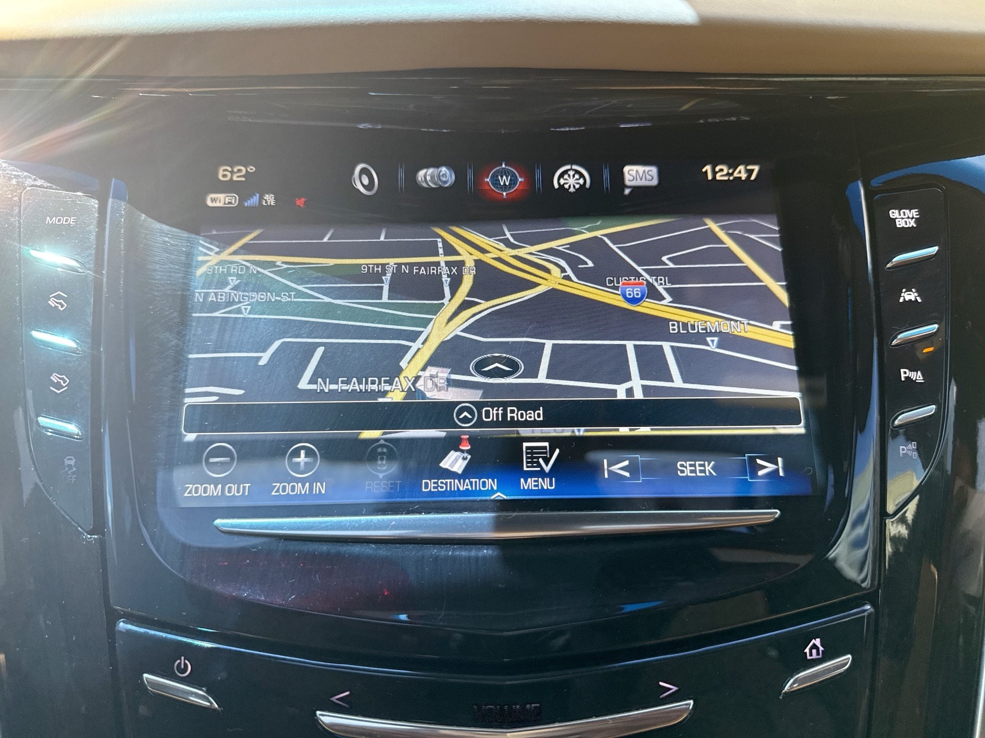 Used 2018 Cadillac Escalade ESV Platinum AWD/4WD image 19