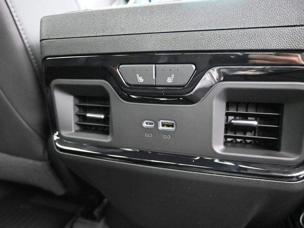 New 2026 GMC Sierra 2500 AT4 w/ Technology Package image 9