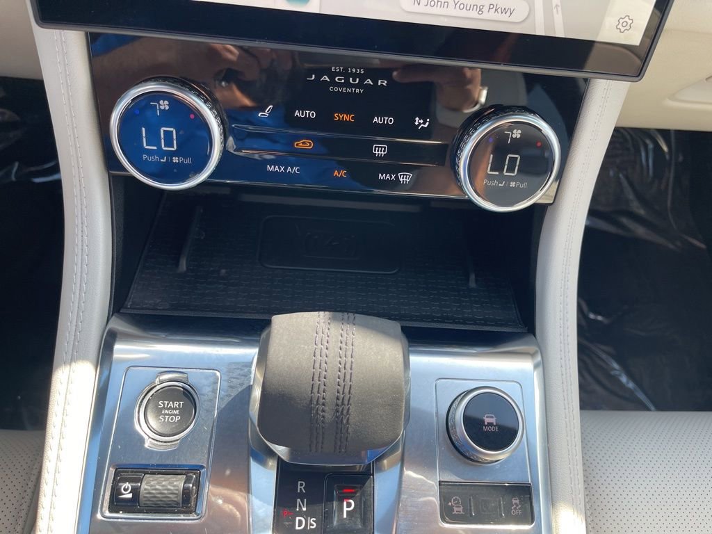 Used 2021 Jaguar F-PACE S image 15