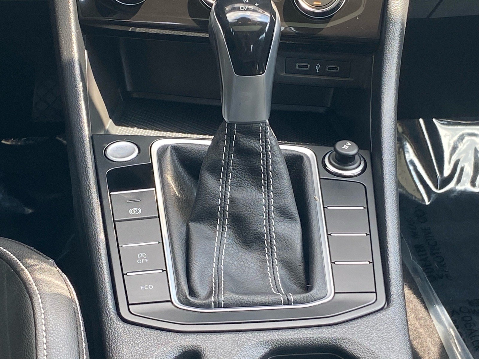 Certified 2022 Volkswagen Jetta SE FWD image 12