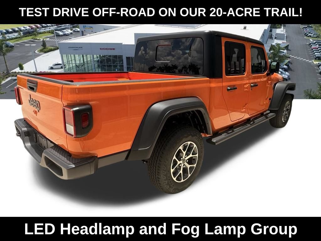New 2026 Jeep Gladiator Sport AWD/4WD image 4