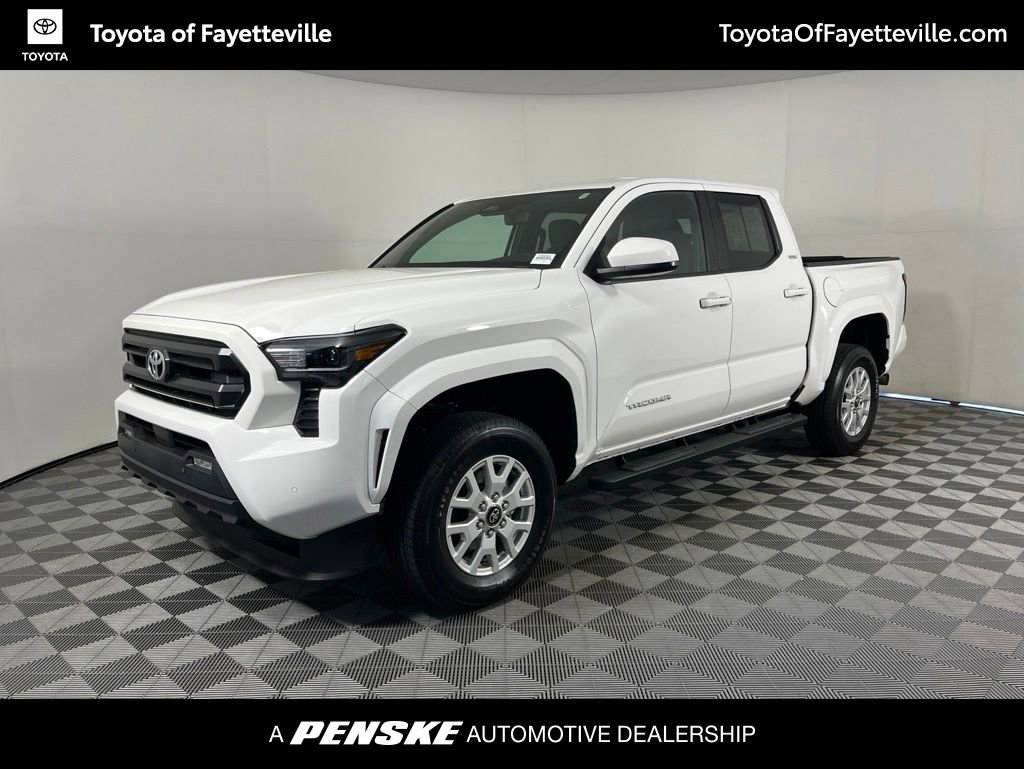 Certified 2025 Toyota Tacoma SR5 w/ SR5 Upgrade Package AWD/4WD image 1