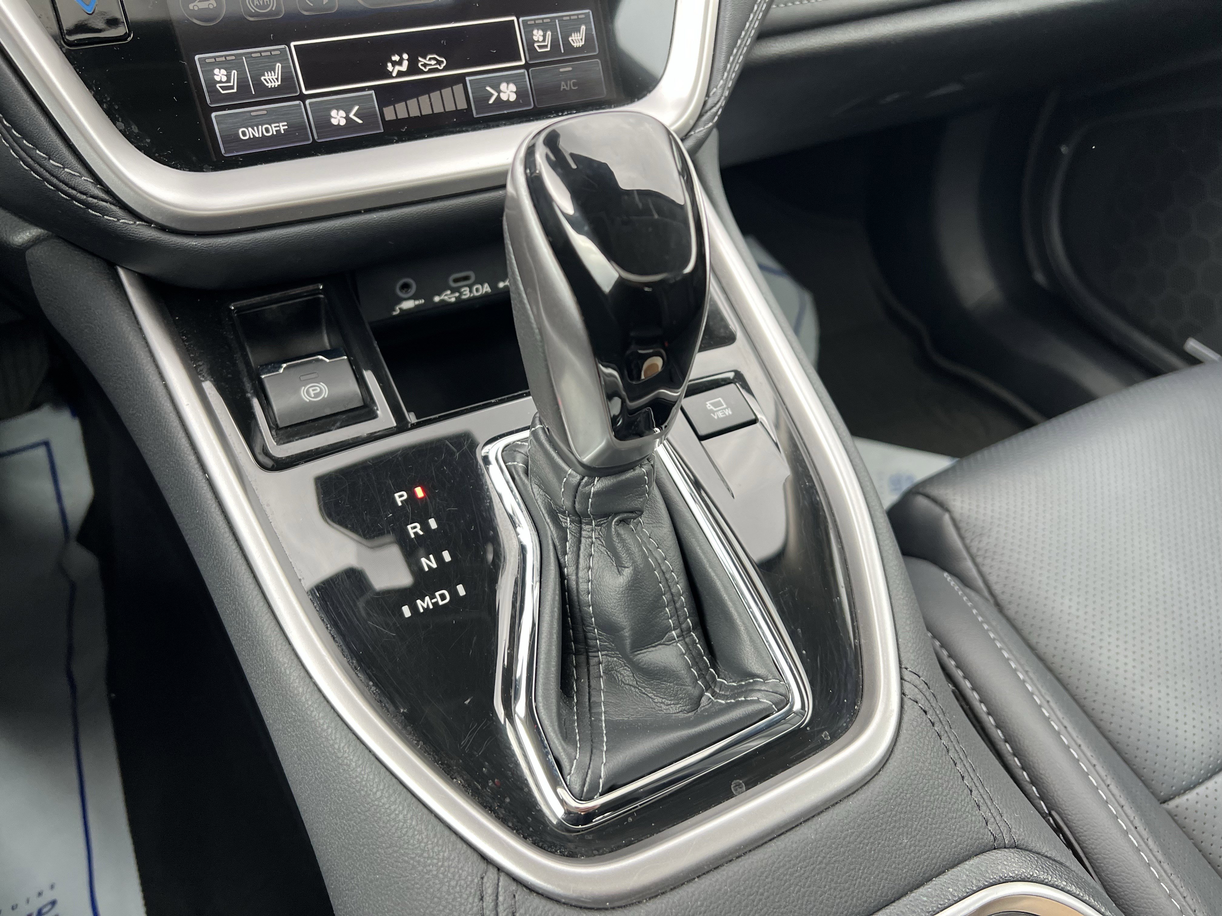 Used 2023 Subaru Outback Touring image 18