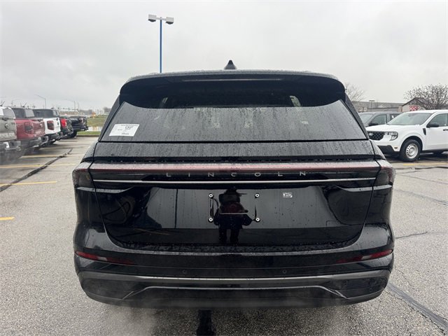 New 2026 Lincoln Nautilus Reserve w/ Jet Appearance Package image 8