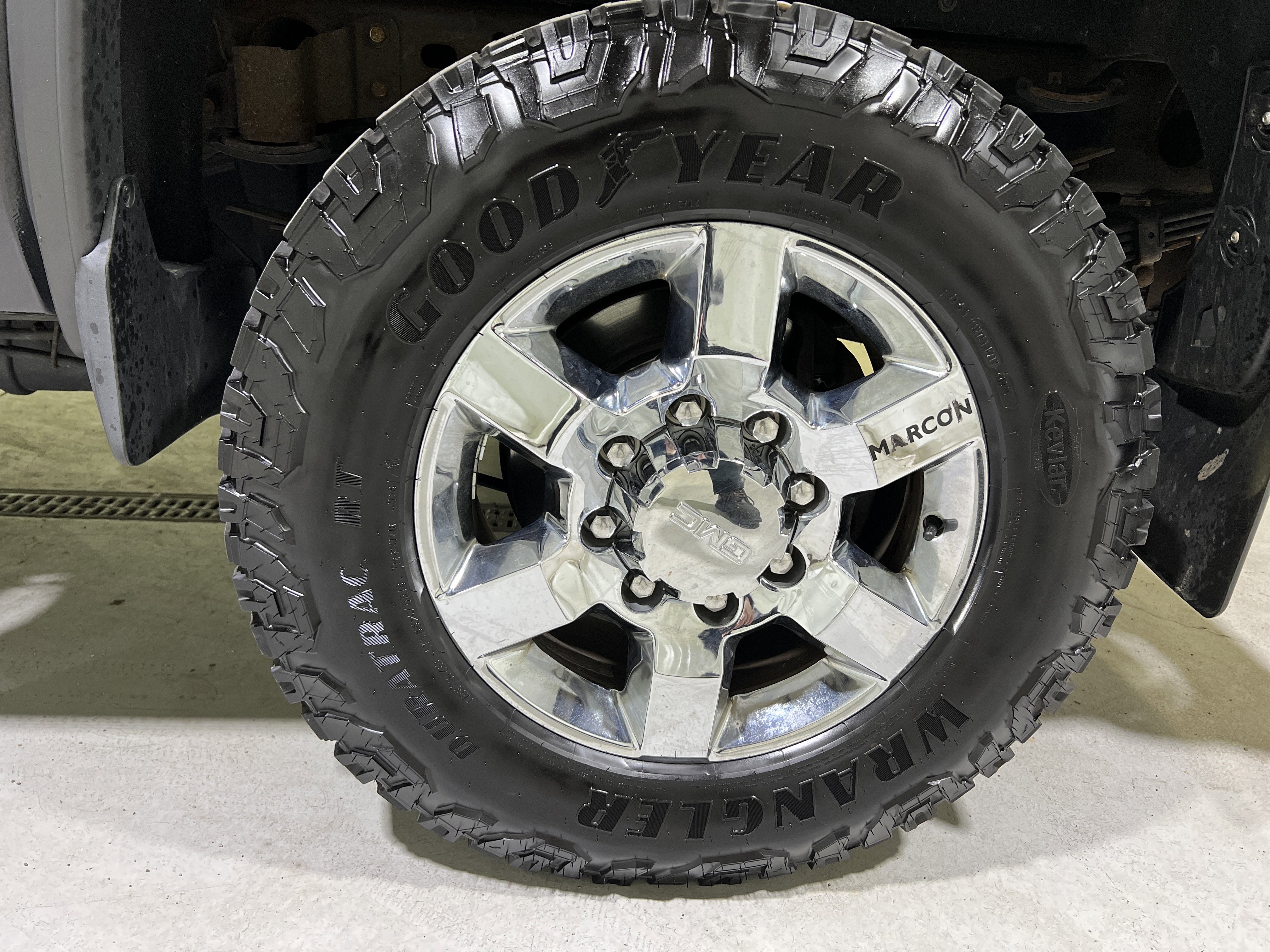 Used 2016 GMC Sierra 3500 Denali w/ Duramax Plus Package image 13