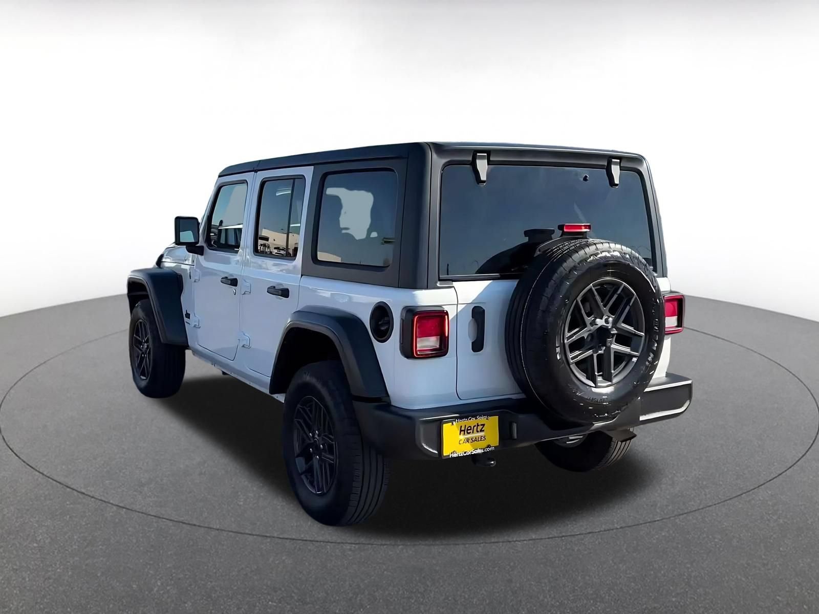 Used 2025 Jeep Wrangler Unlimited Sport AWD/4WD image 9