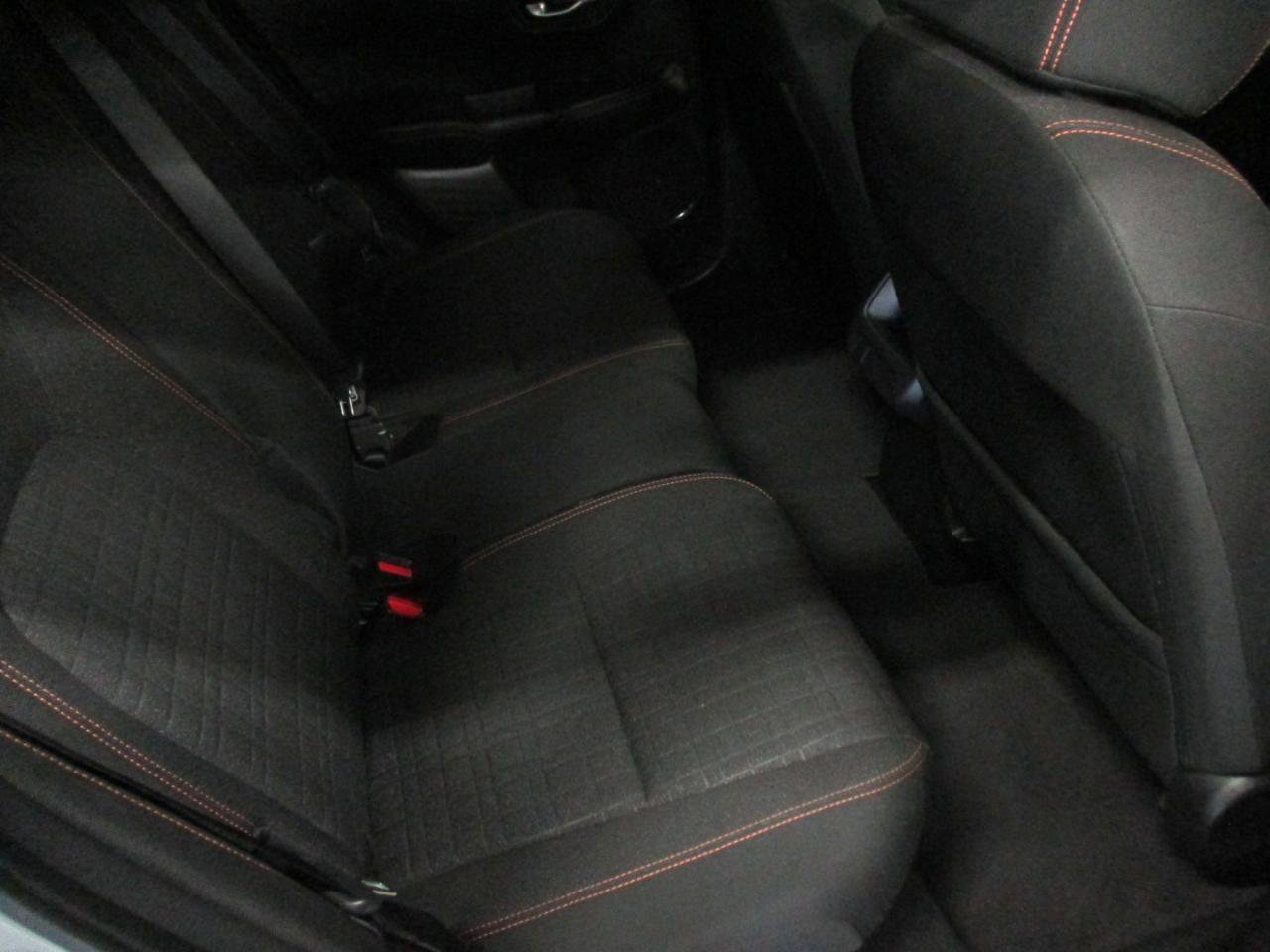 Used 2023 Honda HR-V Sport image 12