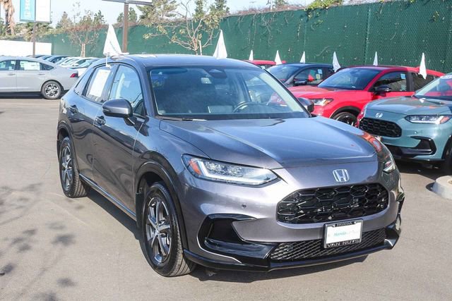 Used 2025 Honda HR-V EX-L image 3