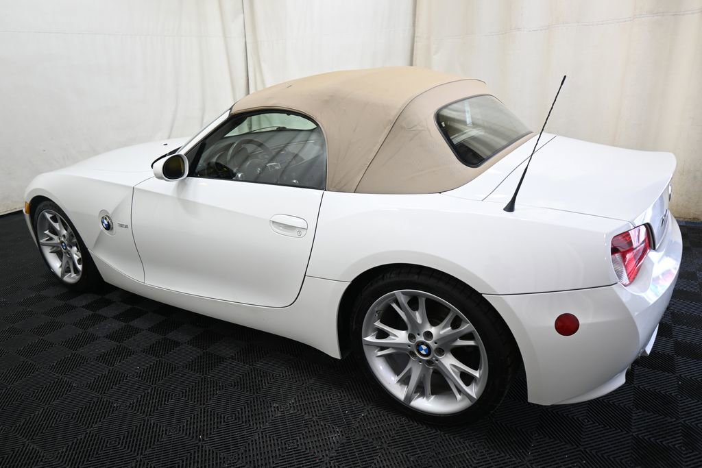 Used 2008 BMW Z4 3.0i RWD image 26