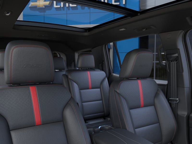 New 2025 Chevrolet Traverse RS w/ LPO, Floor Liner Package image 25
