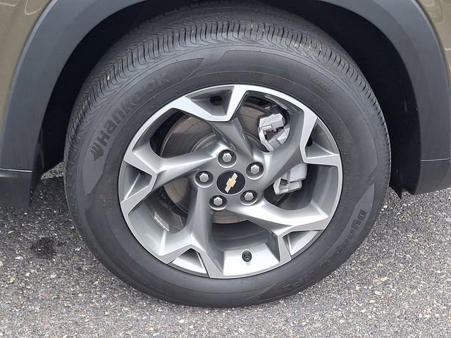 Used 2024 Chevrolet Trax LT w/ Driver Confidence Package FWD image 8