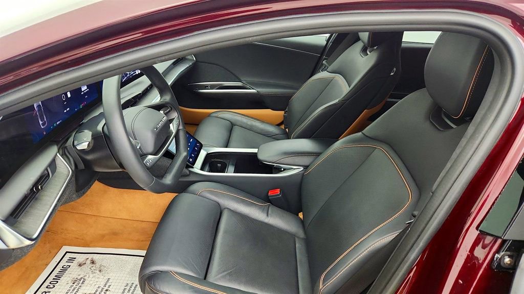 Used 2024 Lucid Air Touring image 18