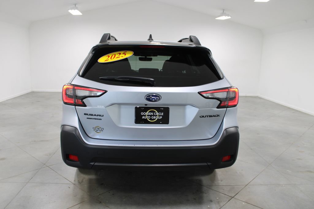 Used 2025 Subaru Outback Onyx Edition AWD/4WD image 8