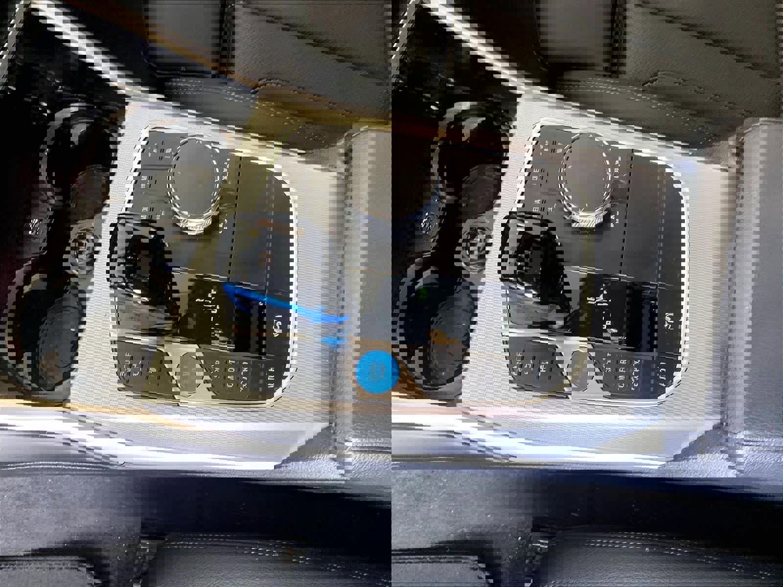 Used 2023 BMW i4 eDrive35 w/ Premium Package image 17