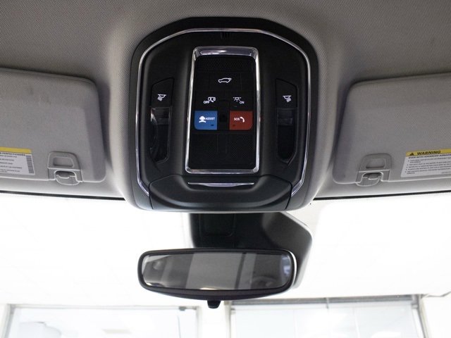 Certified 2023 Jeep Grand Cherokee Laredo w/ Luxury Tech Group I image 17