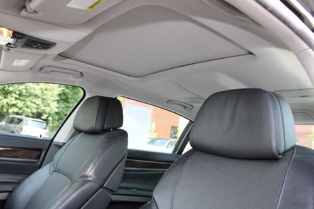 Used 2011 BMW 740Li 740Li 4dr Sedan image 14