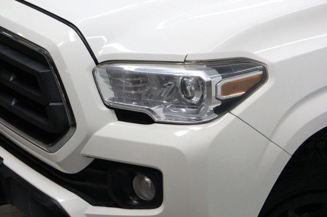 Used 2023 Toyota Tacoma SR5 image 2