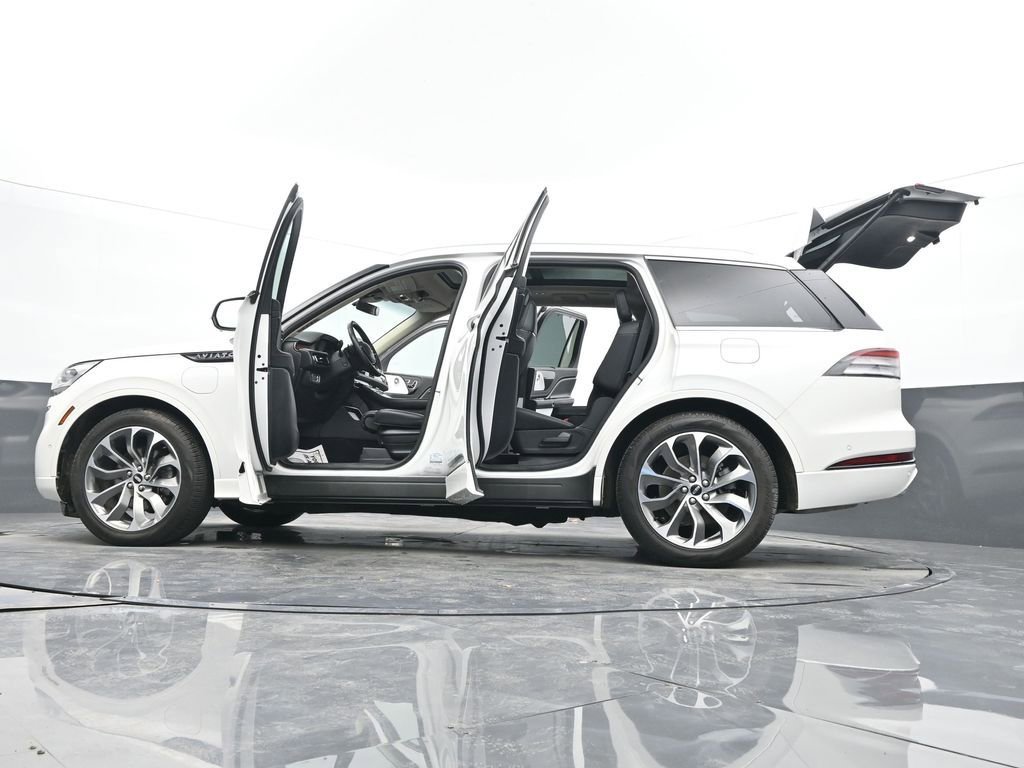 Used 2021 Lincoln Aviator Grand Touring w/ Equipment Group 302A image 77