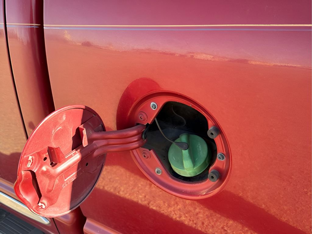 Used 2008 Dodge Ram 2500 Truck ST image 13