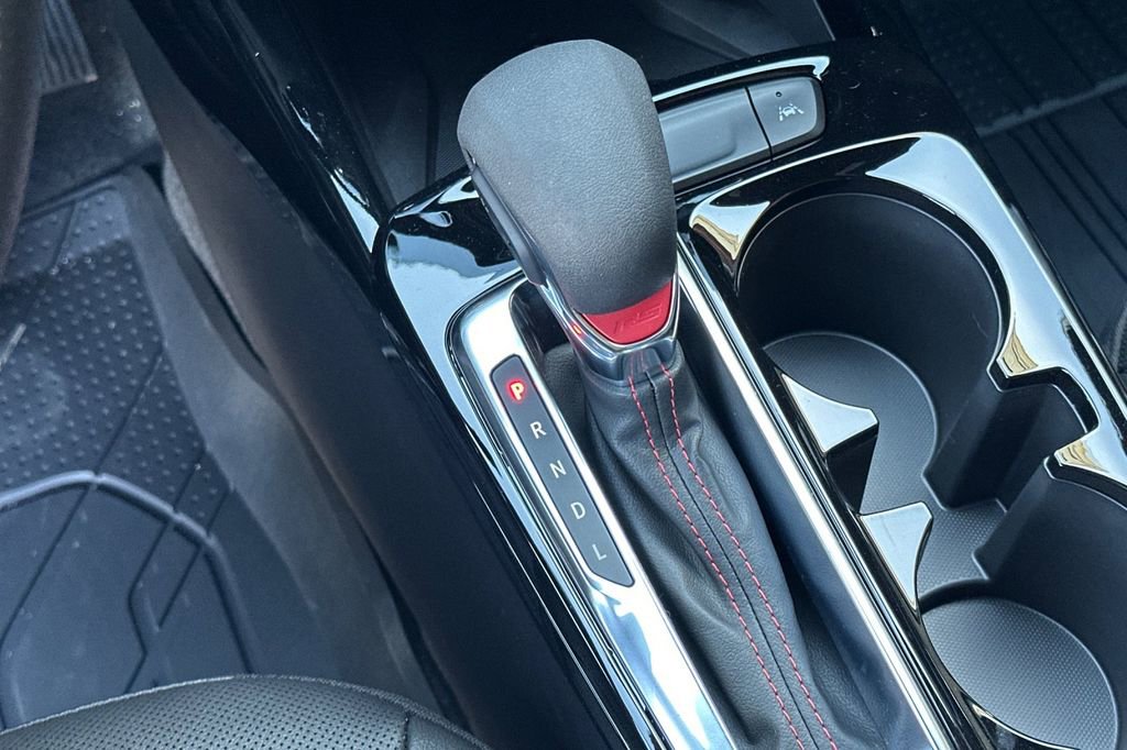 New 2026 Chevrolet Trax RS w/ Sunroof Package FWD image 22