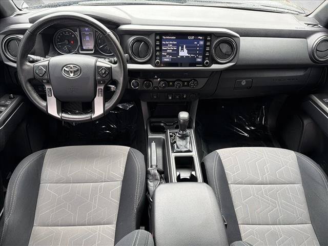Used 2020 Toyota Tacoma TRD Off-Road AWD/4WD image 25